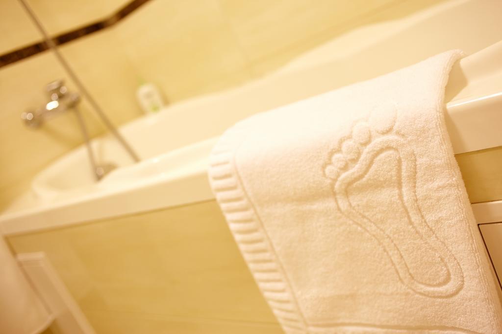 Central Park Apartments Chisinau Phòng bức ảnh
