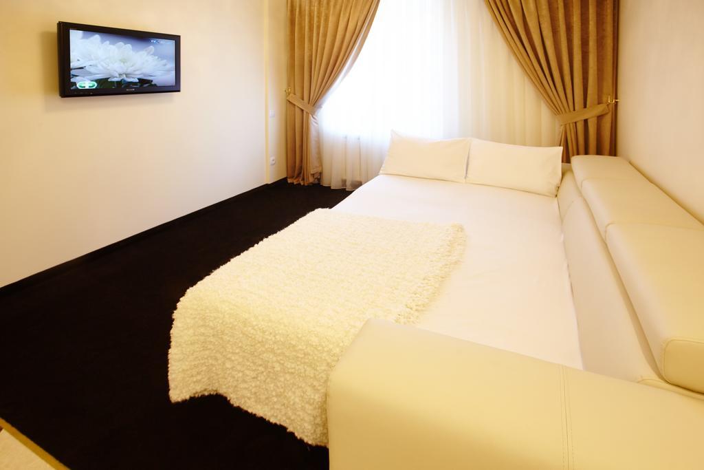 Central Park Apartments Chisinau Phòng bức ảnh