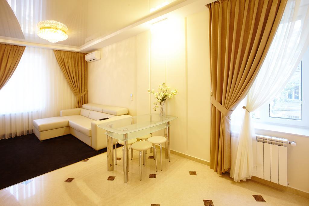 Central Park Apartments Chisinau Phòng bức ảnh