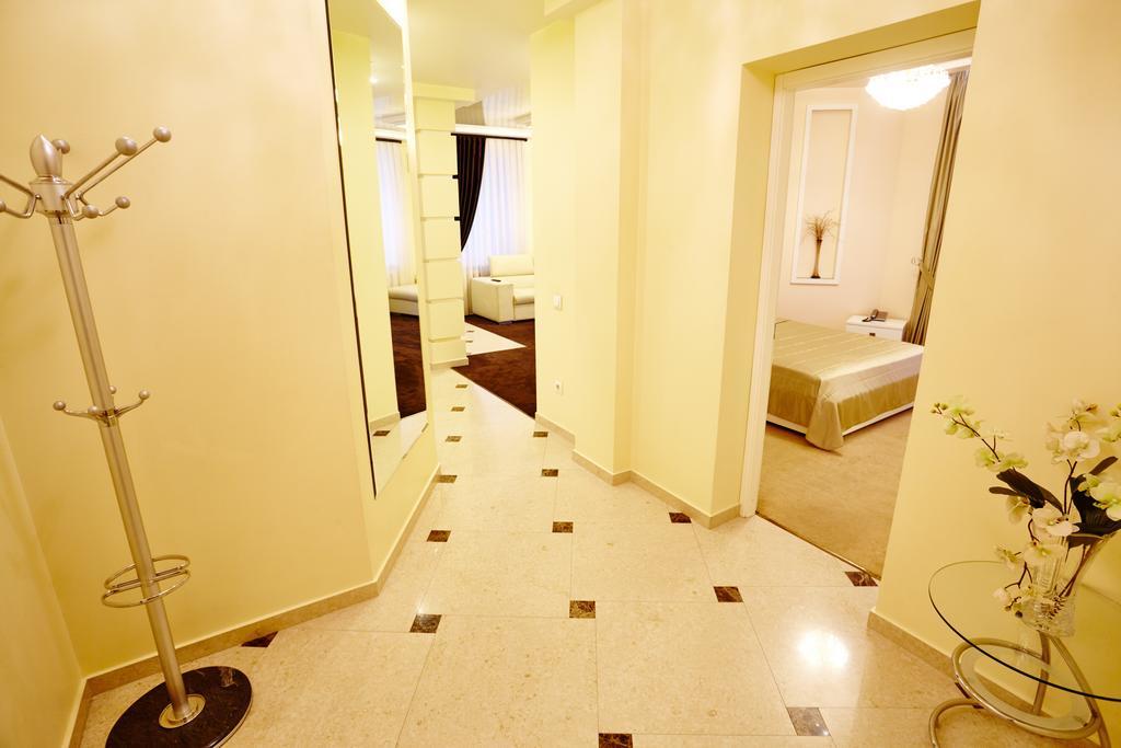 Central Park Apartments Chisinau Ngoại thất bức ảnh